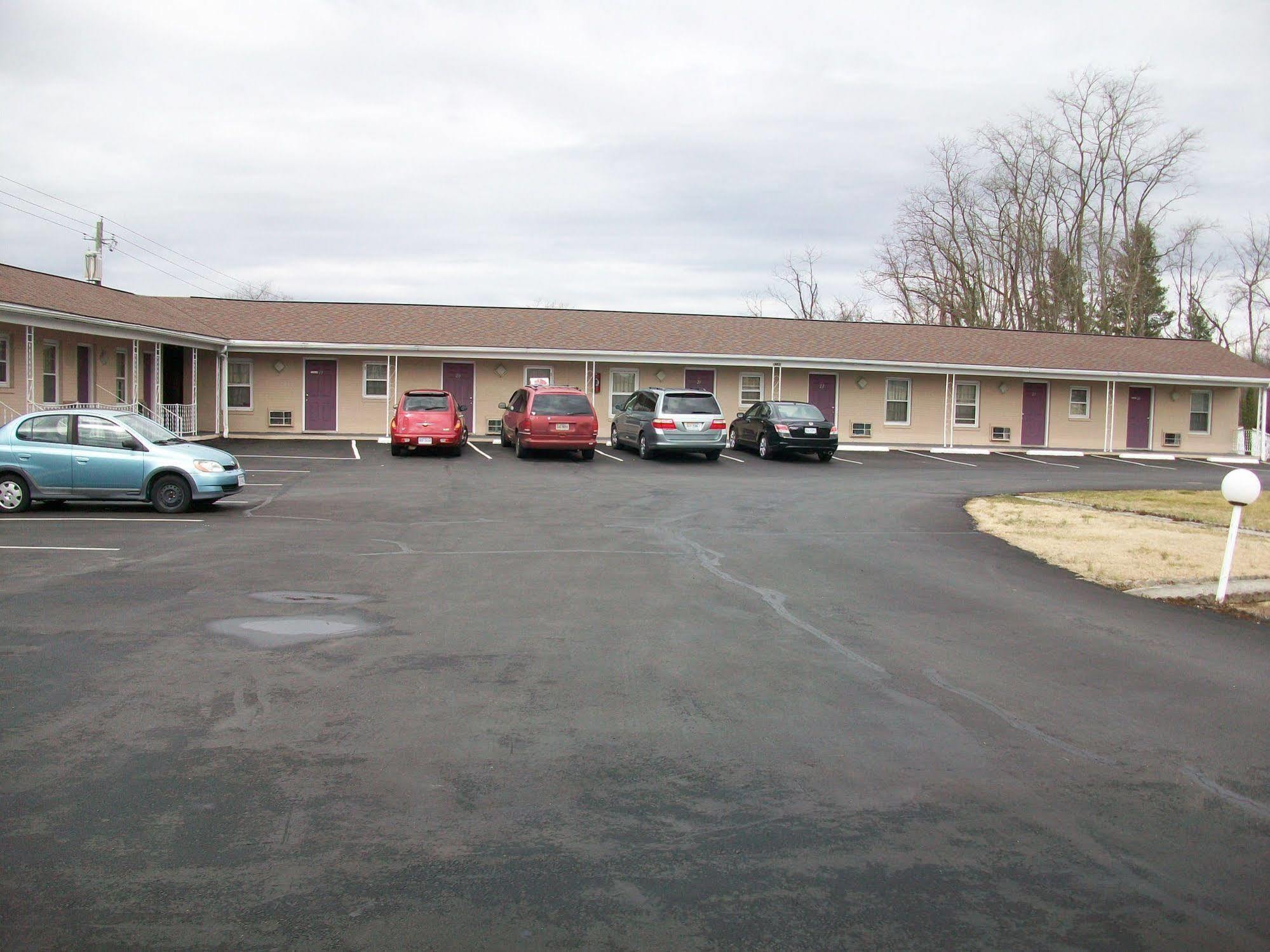 Skyland Inn - Bristol Hilander Park Exterior foto